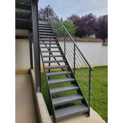 Escalier galvanisé, garde corps industriel modèle A à droite